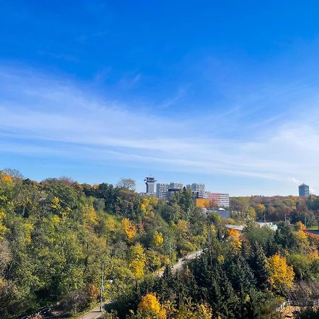 Apartment Lupacova Prága Kültér fotó