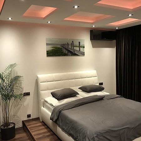 Apartment Lupacova Prága Kültér fotó